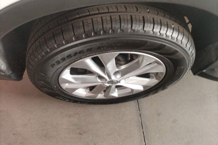 Used Nissan X-Trail 2014 2.5L CVT Leading Edition 4WD