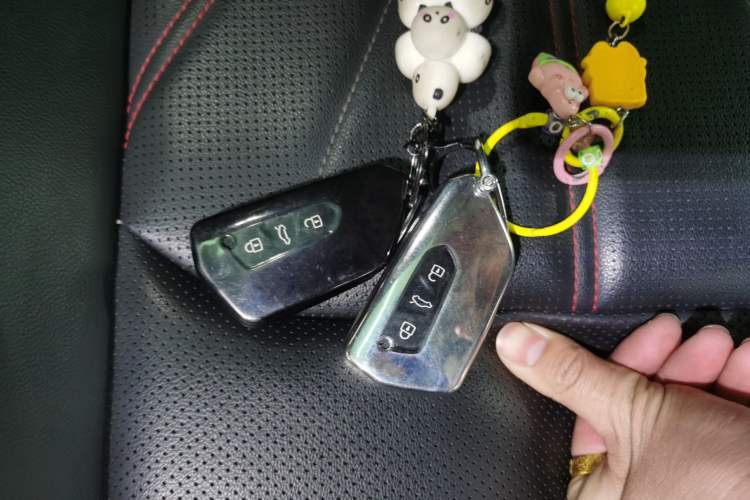 Used Volkswagen Lamando 2022 Lavida L 280TSI DSG Cool & Spicy Edition