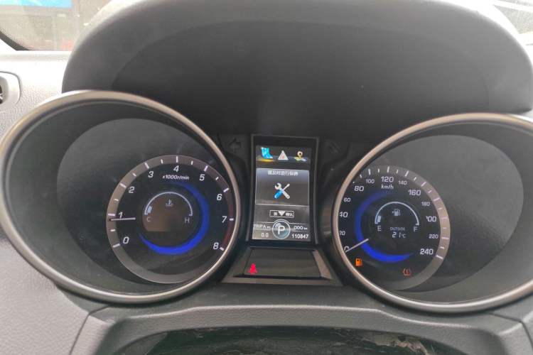 Used Changan CS75 2014 1.8T Automatic Elite Version China V Standard
