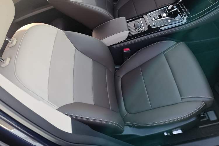 Used BYD Song MAX New Energy 2022 DM-i 105KM Flagship Model