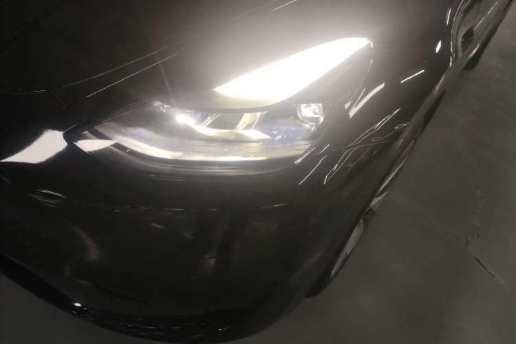 Used Tesla Model Y 2022 Rear-Wheel-Drive Version
