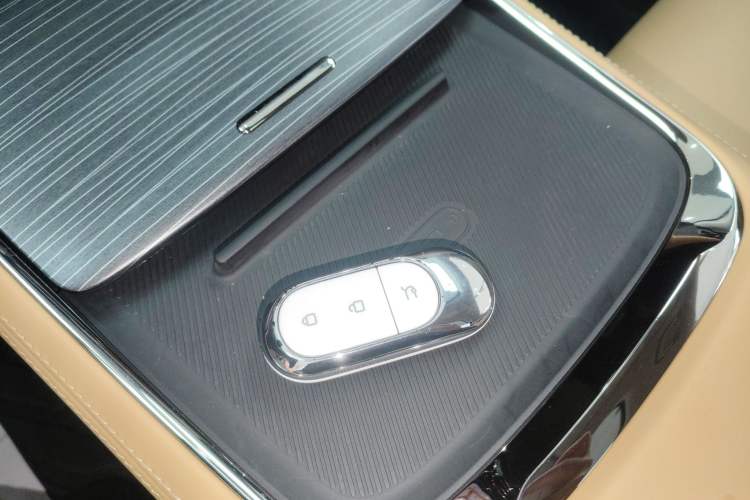 Used Leapmotor C11 2024 All-Electric 580 Luxury Edition
