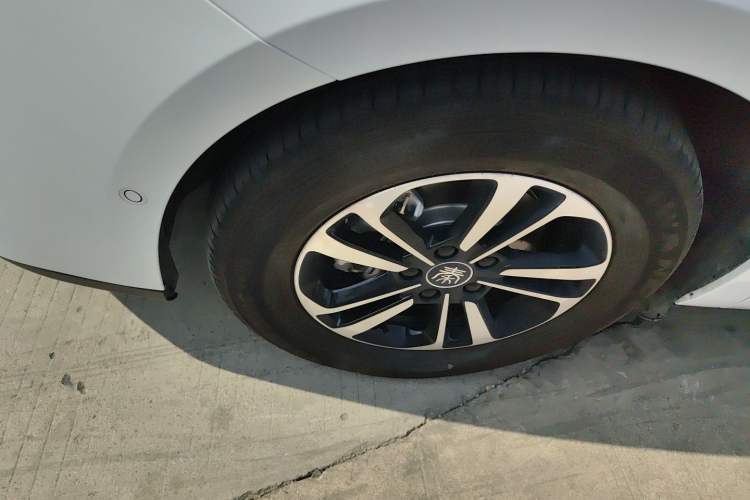 Used BYD Qin PLUS 2025 DM-i Smart Drive 120KM Superior Model