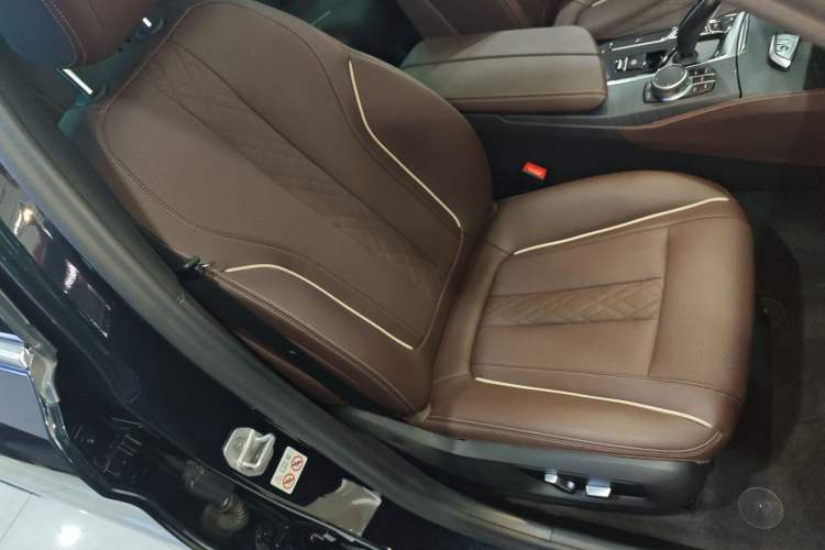 Used BMW 5 Series 2021 530Li Leading Model M Sport Package
