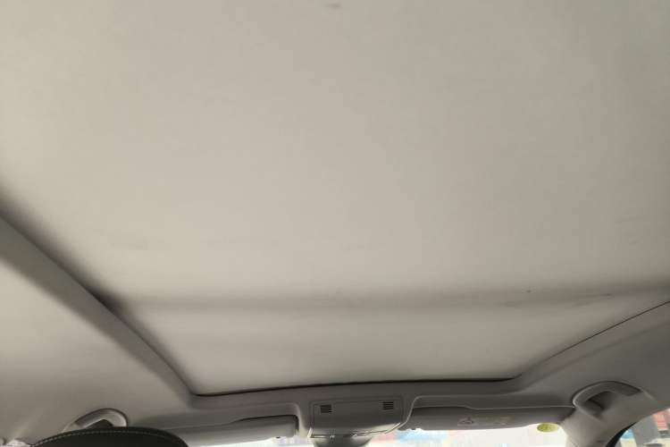 Used Volkswagen Tayron 2024 300TSI Two-Wheel-Drive Luxury Plus Advanced Version