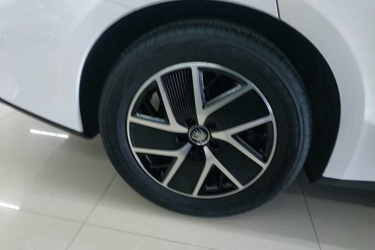 Used BYD Qin L 2024 DM-i 80KM Beyond Model

