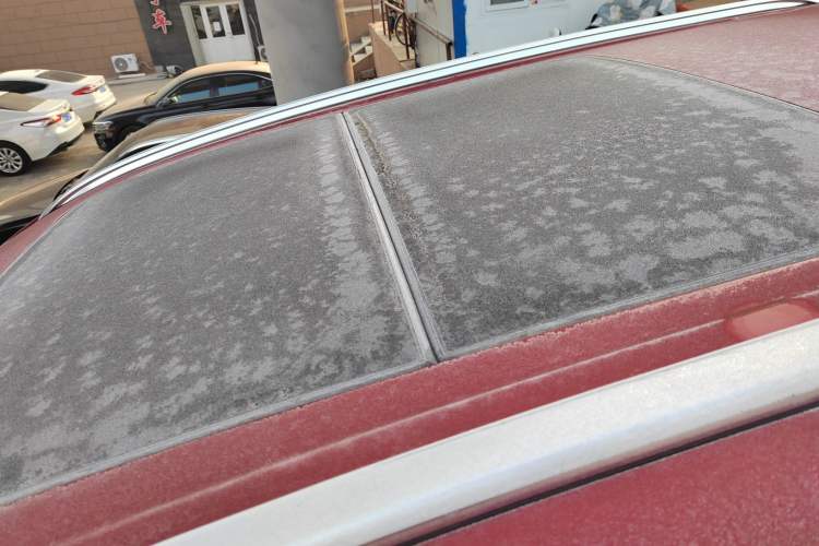 Used Suzuki S-Cross 2014 1.6L CVT Two-Wheel Drive Elite Version
