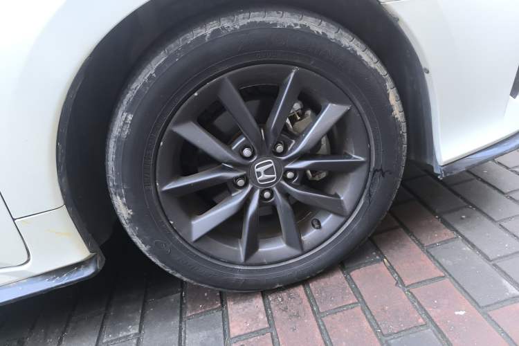 Used Honda Civic 2021 HATCHBACK 220TURBO CVT New Trendsetter
