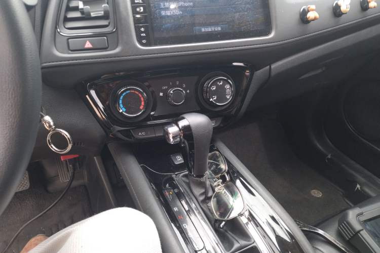 Used Honda Vezel 2020 1.5L CVT Pioneer Edition