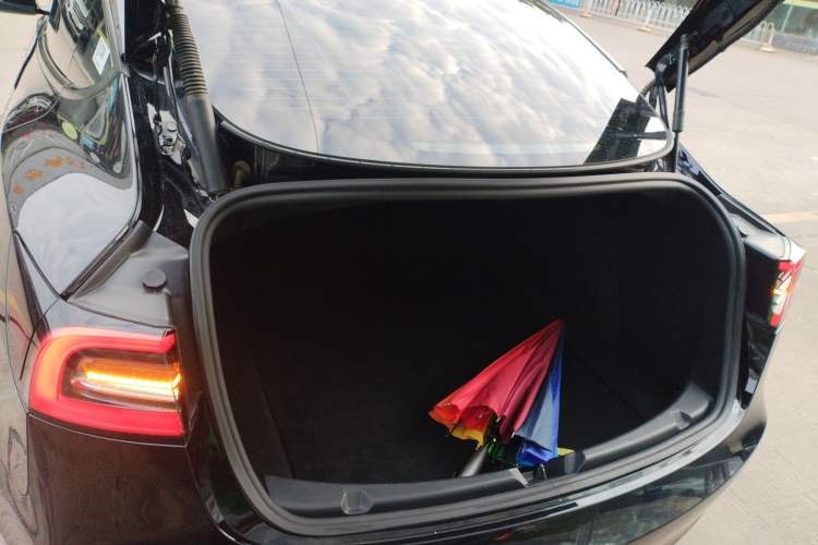 Used Tesla Model 3 2021 Revised Version II – Performance High-Performance All-Wheel-Drive Edition
