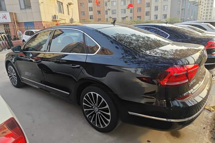 Used Volkswagen Passat 2016 330TSI DSG Prestige Edition
