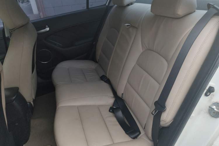 Used Kia K3 2013 1.6L Automatic GLS
