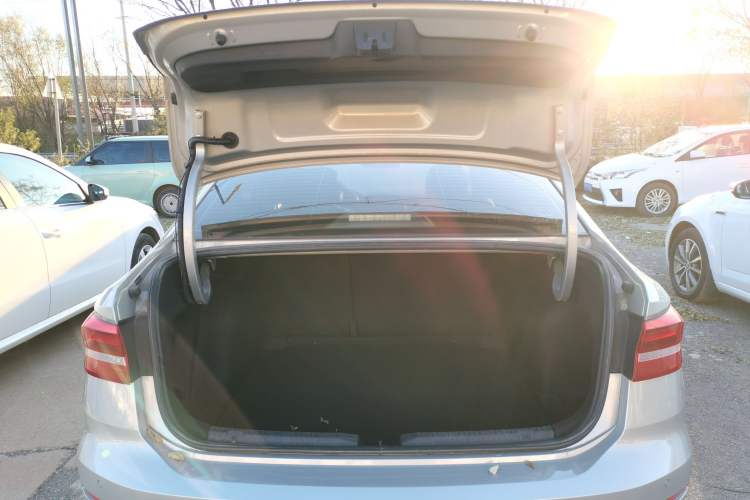 Used Volkswagen Lavida 2019 1.5L Automatic Comfort Edition China VI Standard
