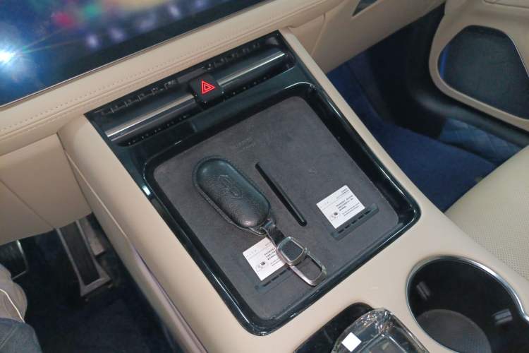 Used Hima AITO M5 2022 Pure Electric All-Wheel-Drive Performance Edition
