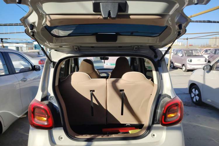 Used Wuling Hongguang MINIEV 2025 Four-Door Version Advanced Edition
