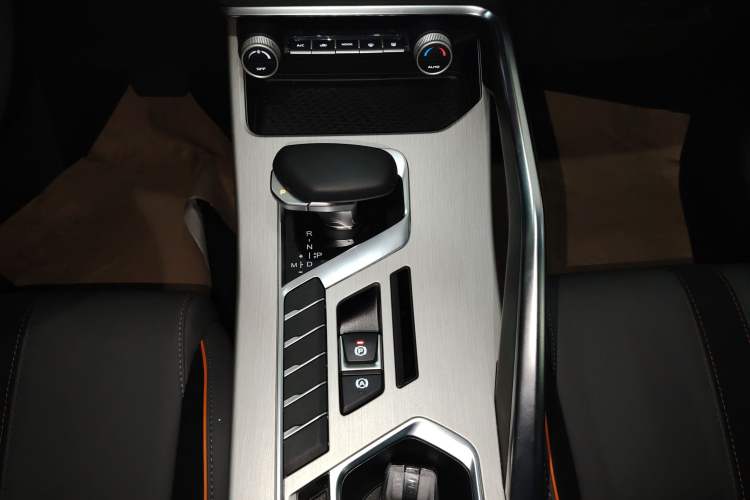 Used Geely Auto Coolray 2024 1.5T DCT Longteng Edition
