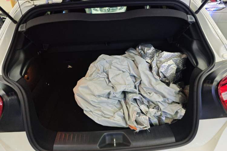 Used Mercedes-Benz A-Class 2015 A 200 Fashion Model
