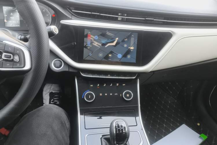 Used Chery Arrizo GX 2019 1.5T Manual New Dynamic Color Version China VI Standard