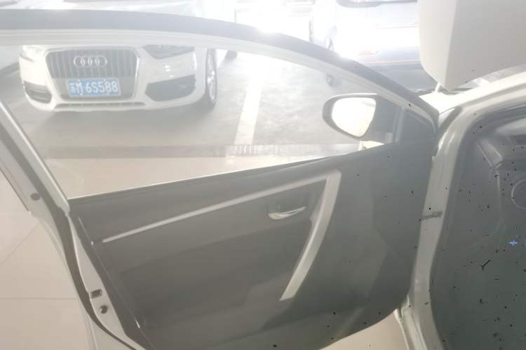 Used Toyota Levin 2017 Revised 185T CVT Elite Edition China V Standard
