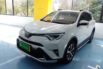Used Toyota RAV4 2016 2.0L CVT Two-Wheel Drive Fashion Edition China V Standard