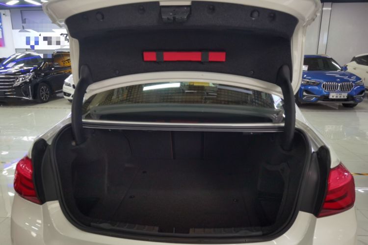 Used BMW 3 Series 2019 320Li Fashion Model
