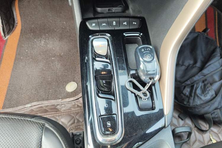 Used Buick Velite 7 2020 652E Connected Smart Car
