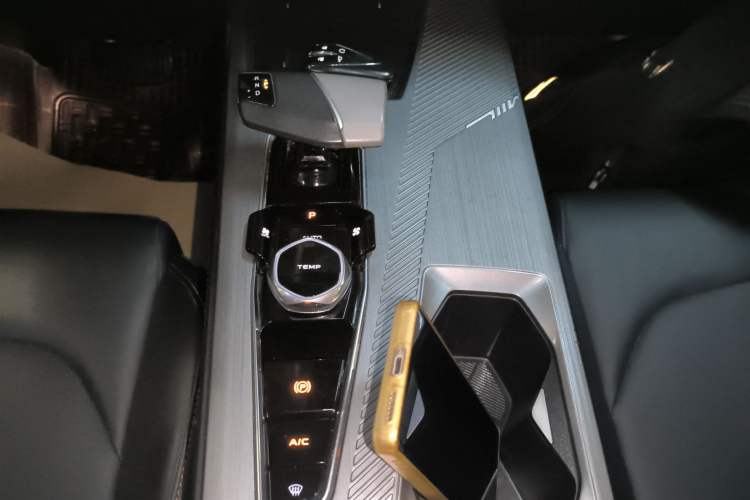 Used Oshan Z6 New Energy 2023 ZhiDian iDD 150KM Flagship PLUS