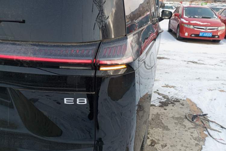 Used GAC Trumpchi Trumpchi E8 2024 Honor Series 2.0L Honor Edition
