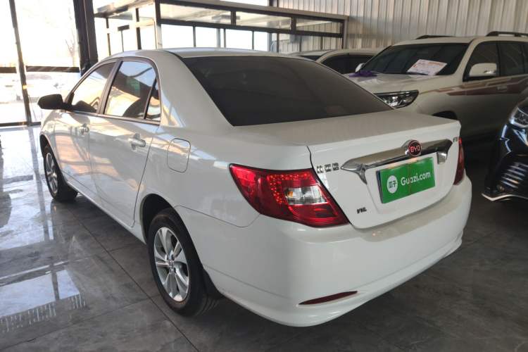 Used BYD F3 2015 Energy-Saving Edition 1.5L Manual Luxury Model