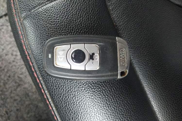 Used Haval H6 2015 Upgraded Model 1.5T Manual Two-Wheel Drive Elite Version