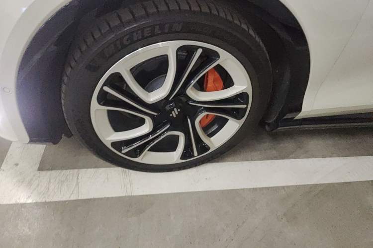 Used  LS7 2024 90 kWh Max Elite Rear-Drive Version