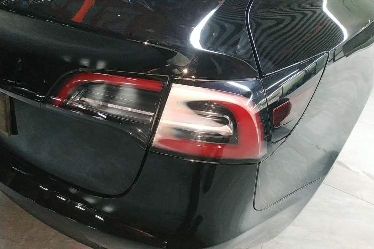 Used Tesla Model 3 2019 Standard Range Rear-Drive Upgraded Version
