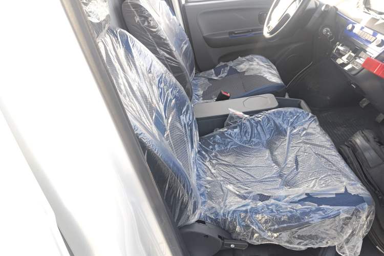 Used Dongfeng Yufeng EM27 2024 EM27L BYD CATL 41.86 kWh
