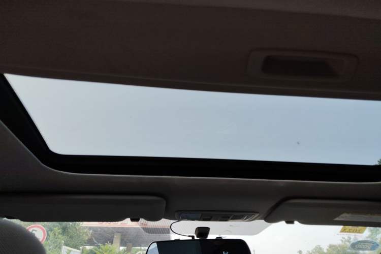 Used Honda Civic 2014 1.8L automatic comfort version
