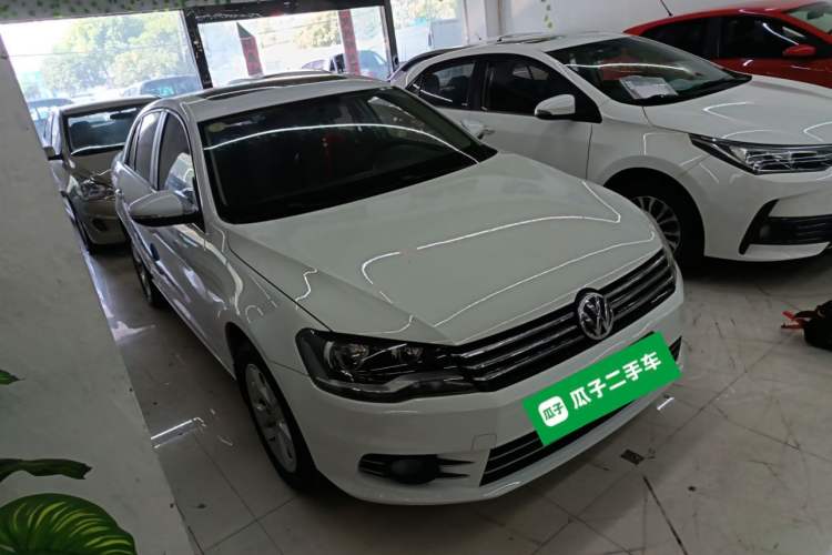 Used Volkswagen Bora 2015 Value Edition 1.6L Automatic Comfort Version
