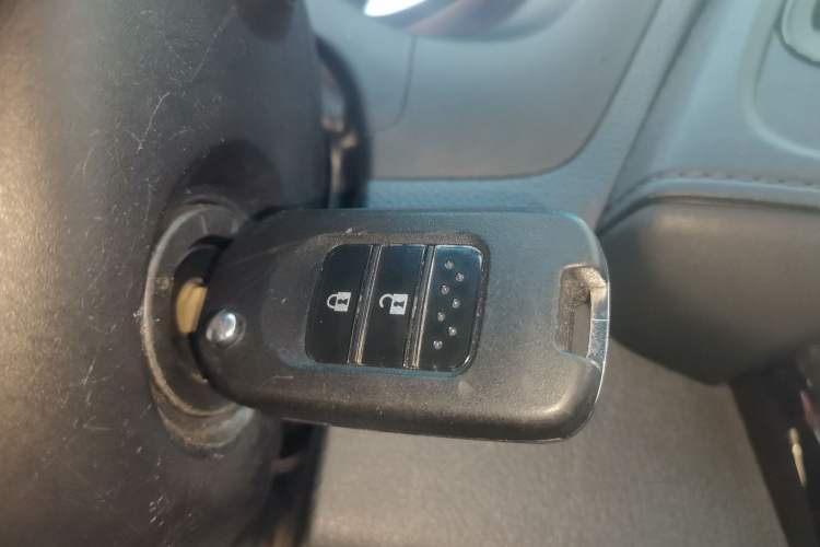 Used Honda Vezel 2015 1.5L CVT two-wheel drive Comfort trim
