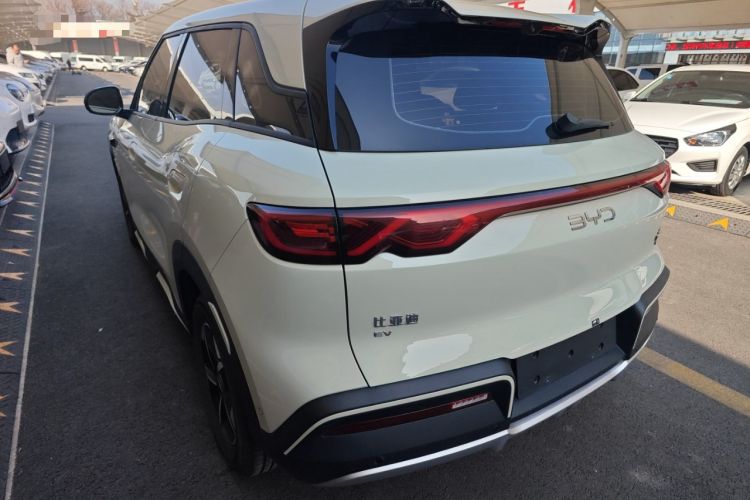 Used BYD Yuan UP 2025 Intelligent Driving Version 401 km Leading Edition