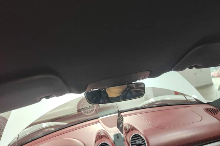 Used Porsche 718 2016 Cayman 2.0T
