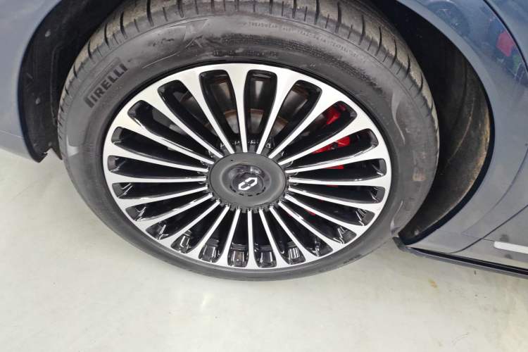 Used Hima AITO M9 2024 Range-Extended Ultra Version 42 kWh 6-Seater Model
