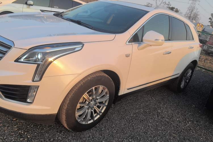 Used Cadillac XT5 2016 25T Luxury Model