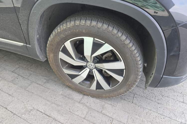 Used Volkswagen Tayron 2020 330TSI Two-Wheel Drive Luxury Smart Connectivity Version