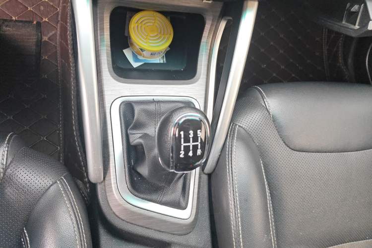 Used Geely Auto Vision X3 2017 1.5L Manual Luxury Model