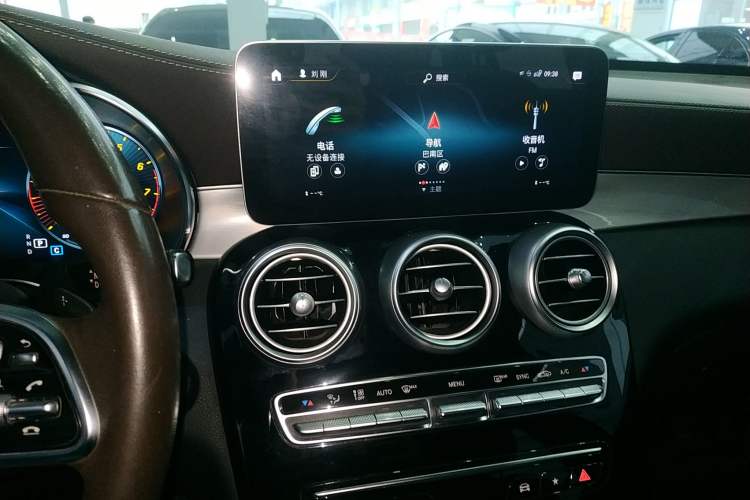 Used Mercedes-Benz GLC 2022 Facelifted GLC 260 L 4MATIC Dynamic Edition
