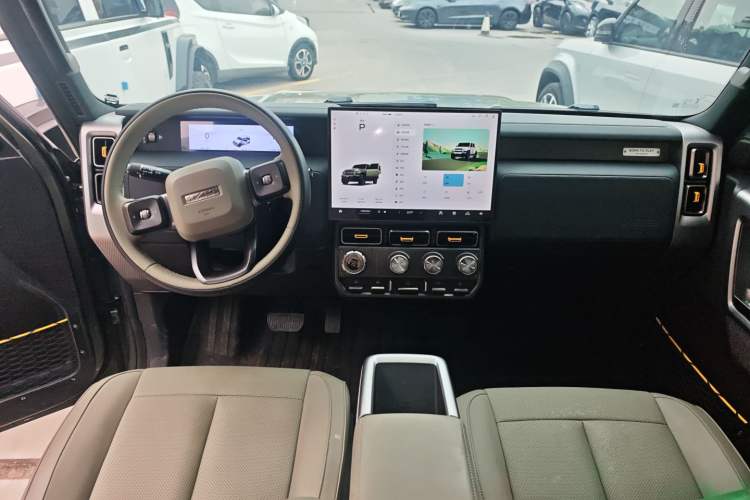 Used  V23 2025 501 Four-Wheel Drive Intelligent Driving Version
