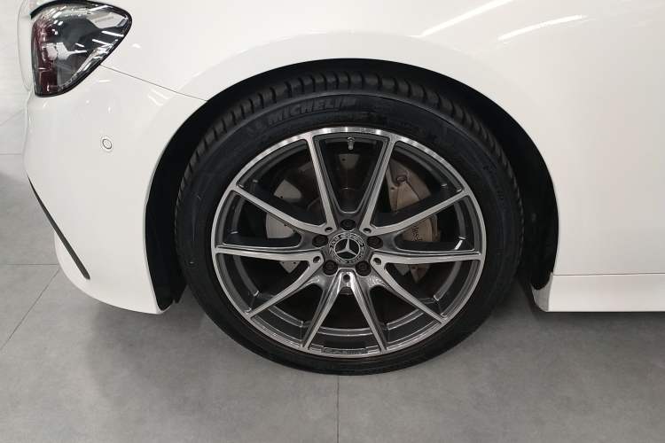 Used Mercedes-Benz E-Class 2023-Year Restyled E 260 Coupe