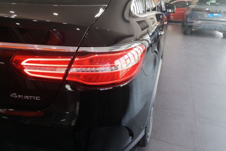 Used Mercedes-Benz GLE Coupe 2018 GLE 320 4MATIC Coupe SUV