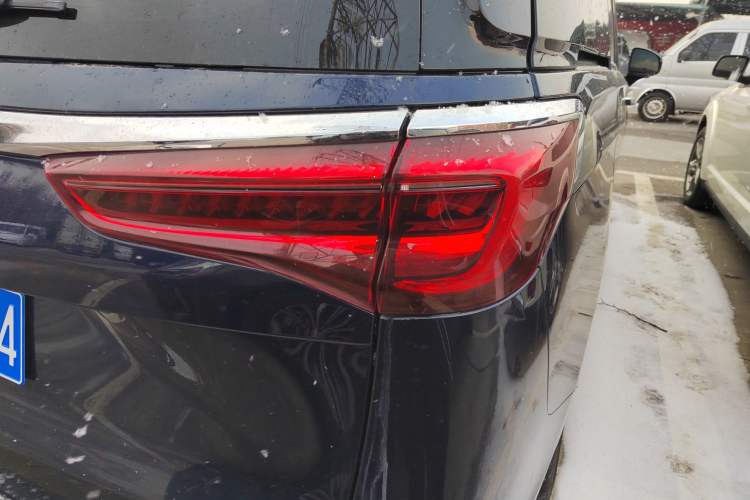 Used Buick GL8 2020 Avenir Avia Four-Seat Luxury Edition
