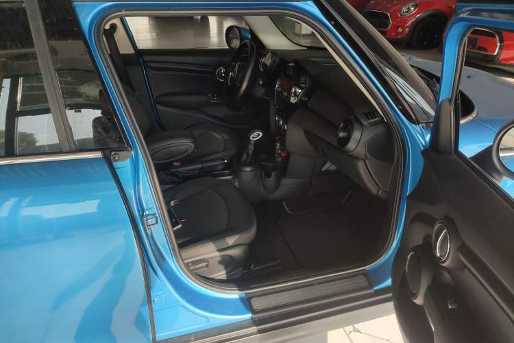 Used  MINI 2015 1.2T ONE Five-Door Edition