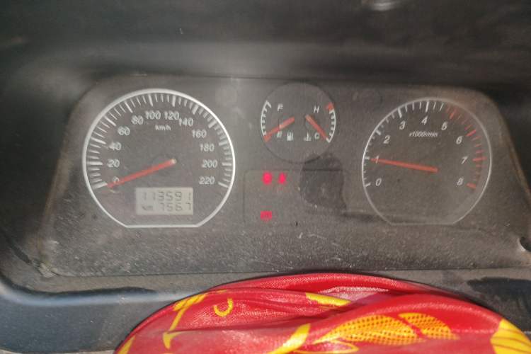 Used Jinbei Express 2017 2.0L Standard Version V19
