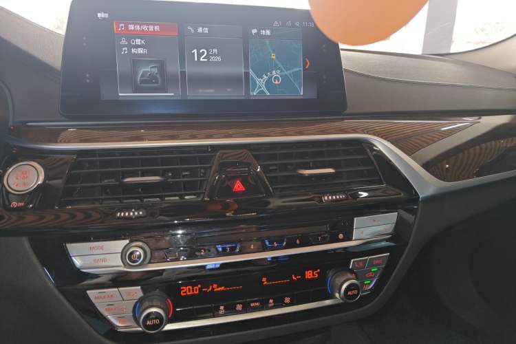 Used BMW 5 Series 2018 525Li Luxury Package
